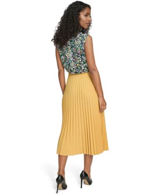 Women's Pleated Pull-On Skirt