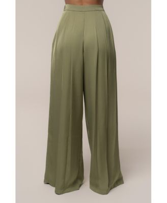 Women's Clara Wide Leg Pleated Trousers