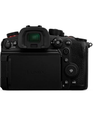 LUMIX GH7 Mirrorless Camera with LUMIX G Leica DG Vario-Elmarit 12-60mm f/2.8-4.0 Lens
