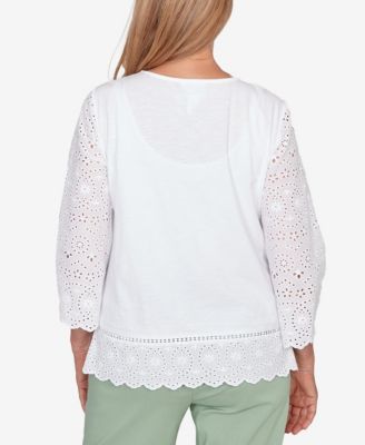 Petite St. Augustine Solid Eyelet Trim Top with Necklace