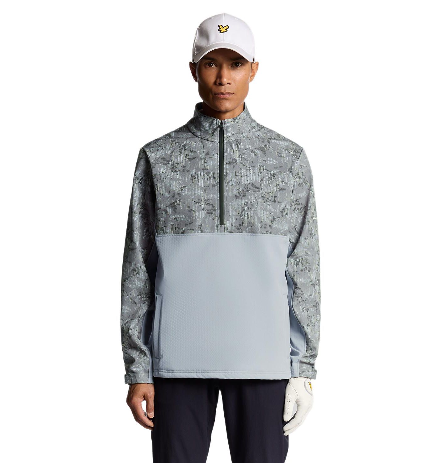 Мужская куртка Lyle & Scott Golf Printed Half Zip Windjammer, цвет: Железный / Угольно-чёрный — фото 1
