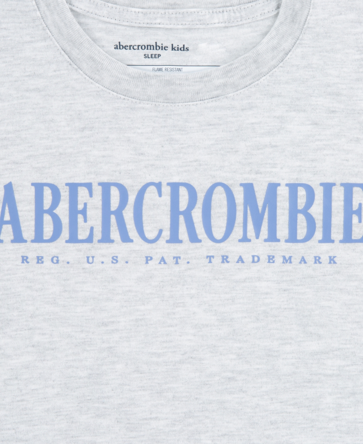 abercrombie kids Boys' Long-Sleeve T-Shirt and Printed Jogger Pants, 2-Piece Set