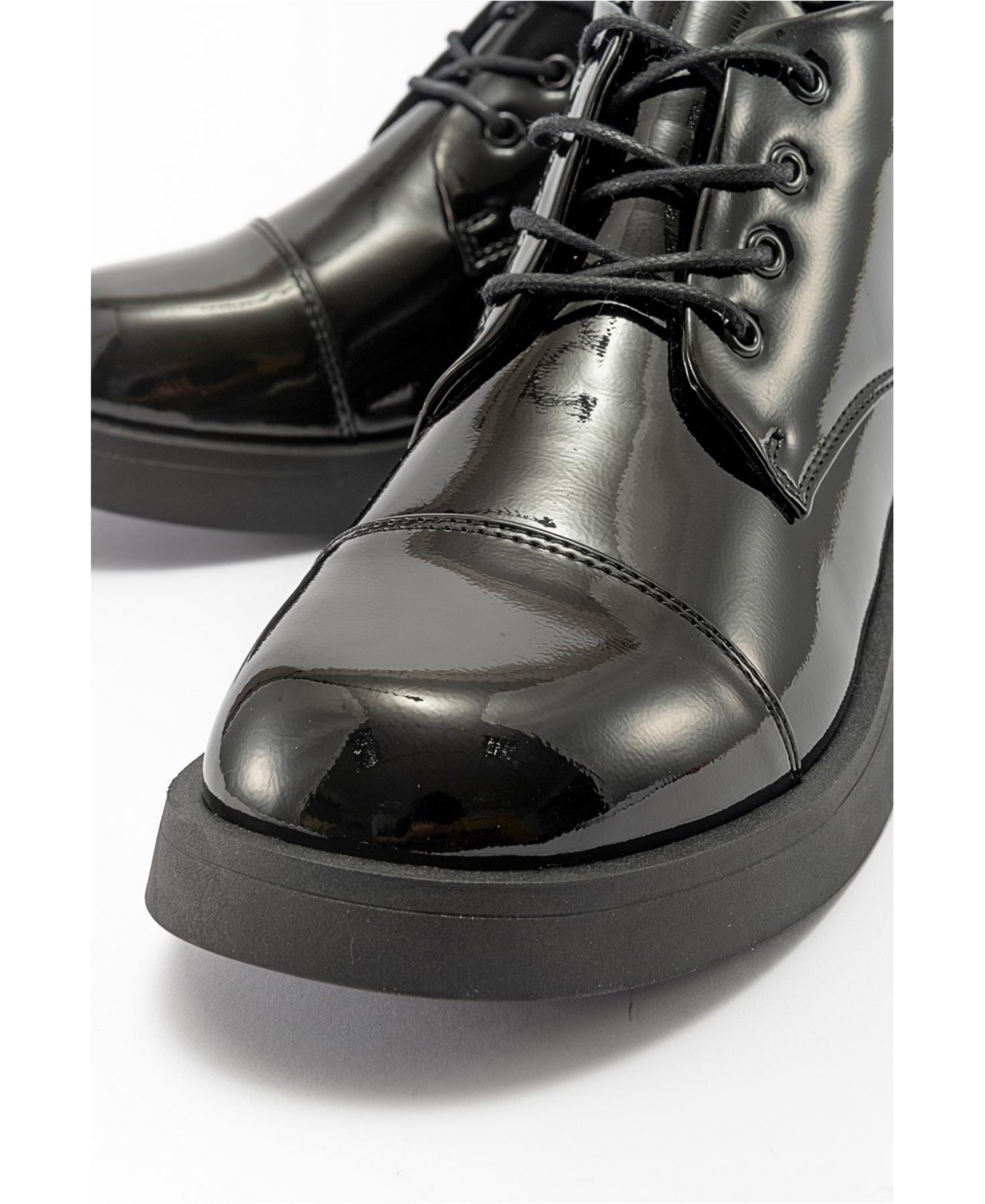 Prologue Shoes Women's Lagom Patent Boot