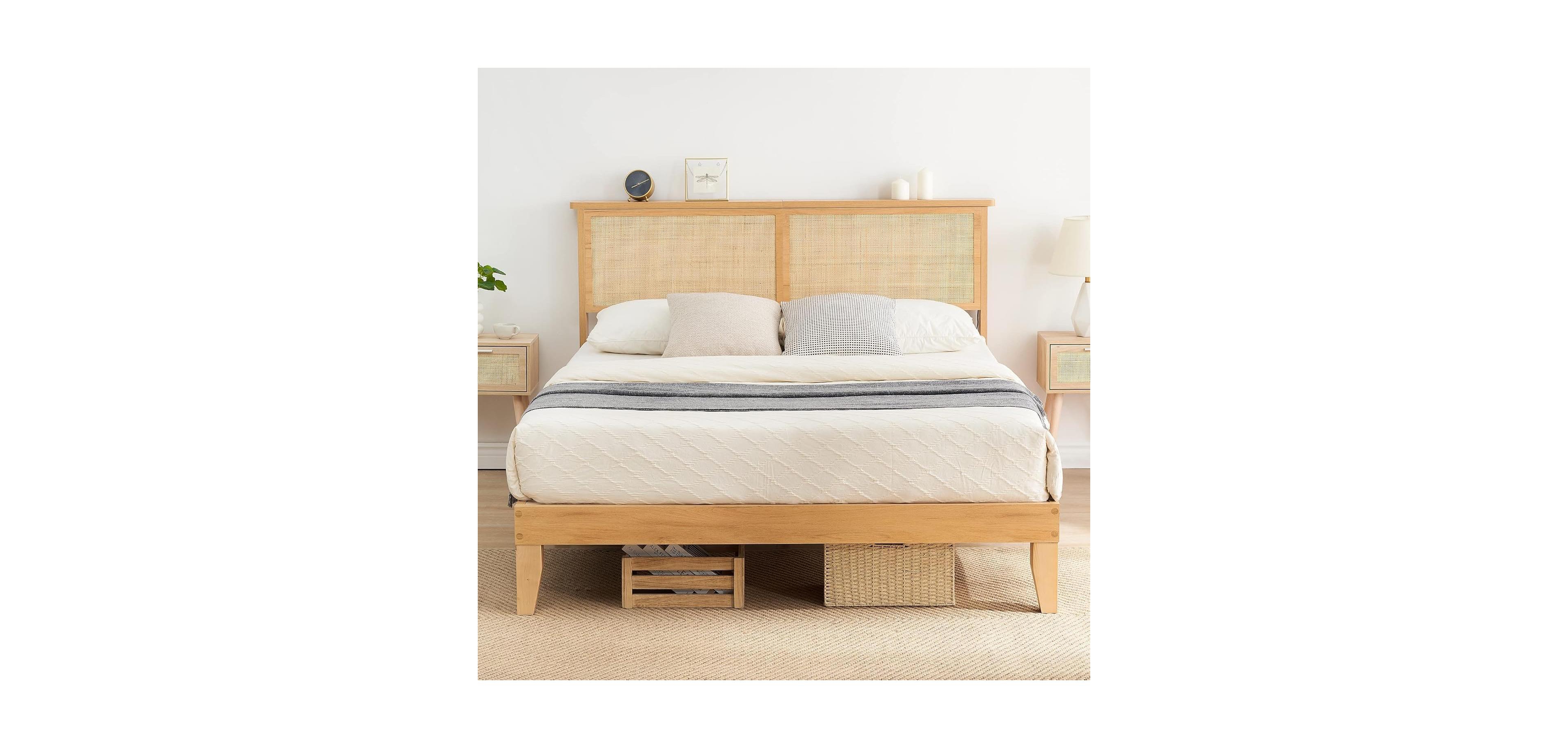 gaomon King Size Solid Wood Rattan Headboard with Led Lights Silent Slats Bohemian Platform Bed Frame