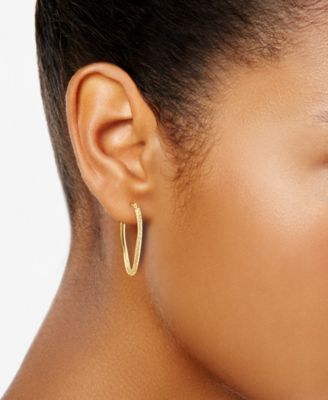 Twist Oval Hoop Earrings in Yellow Gold
