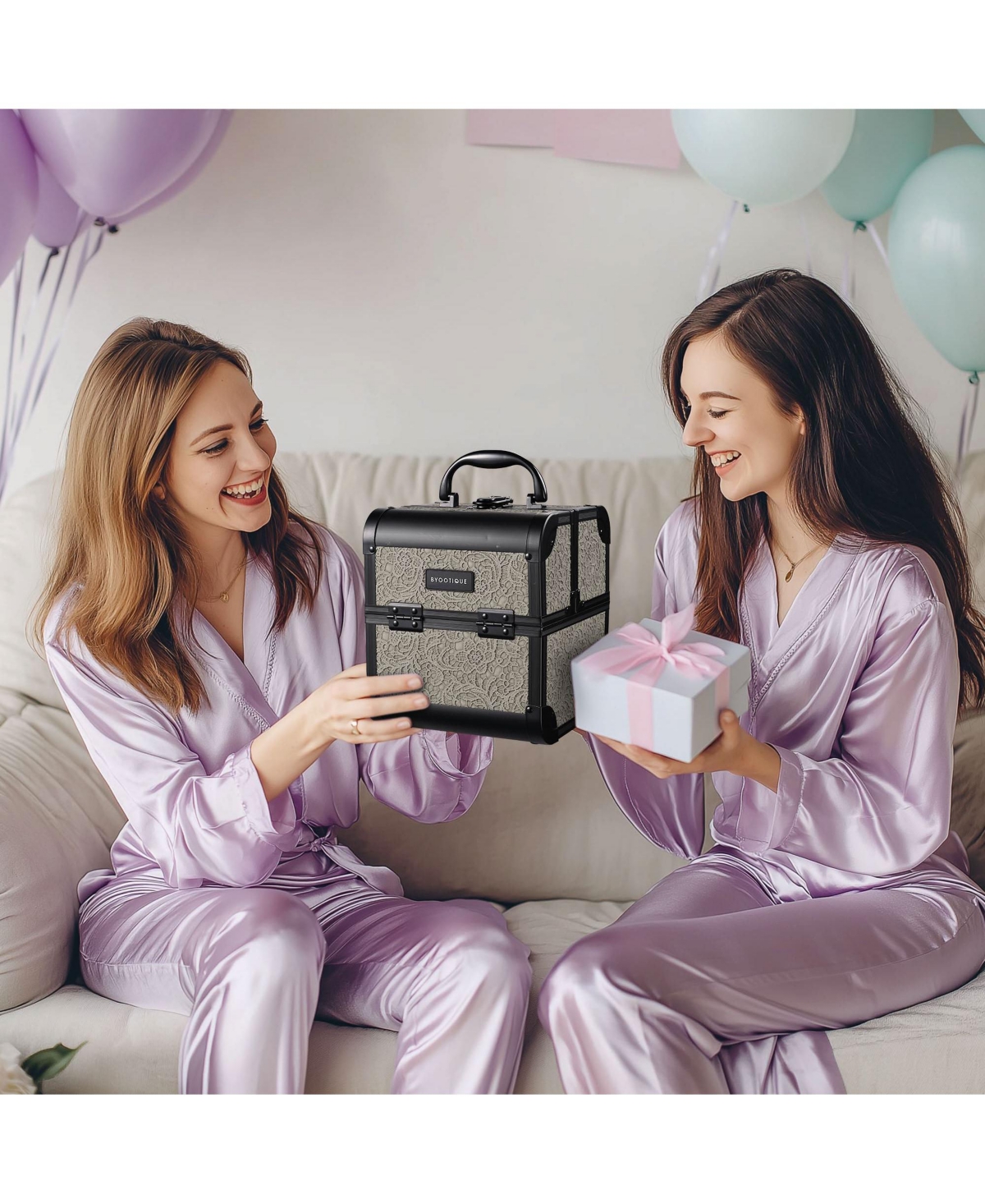 Byootique 2-Piece Makeup Train Case Cosmetic Organizer Kit Rococo Coral Artists