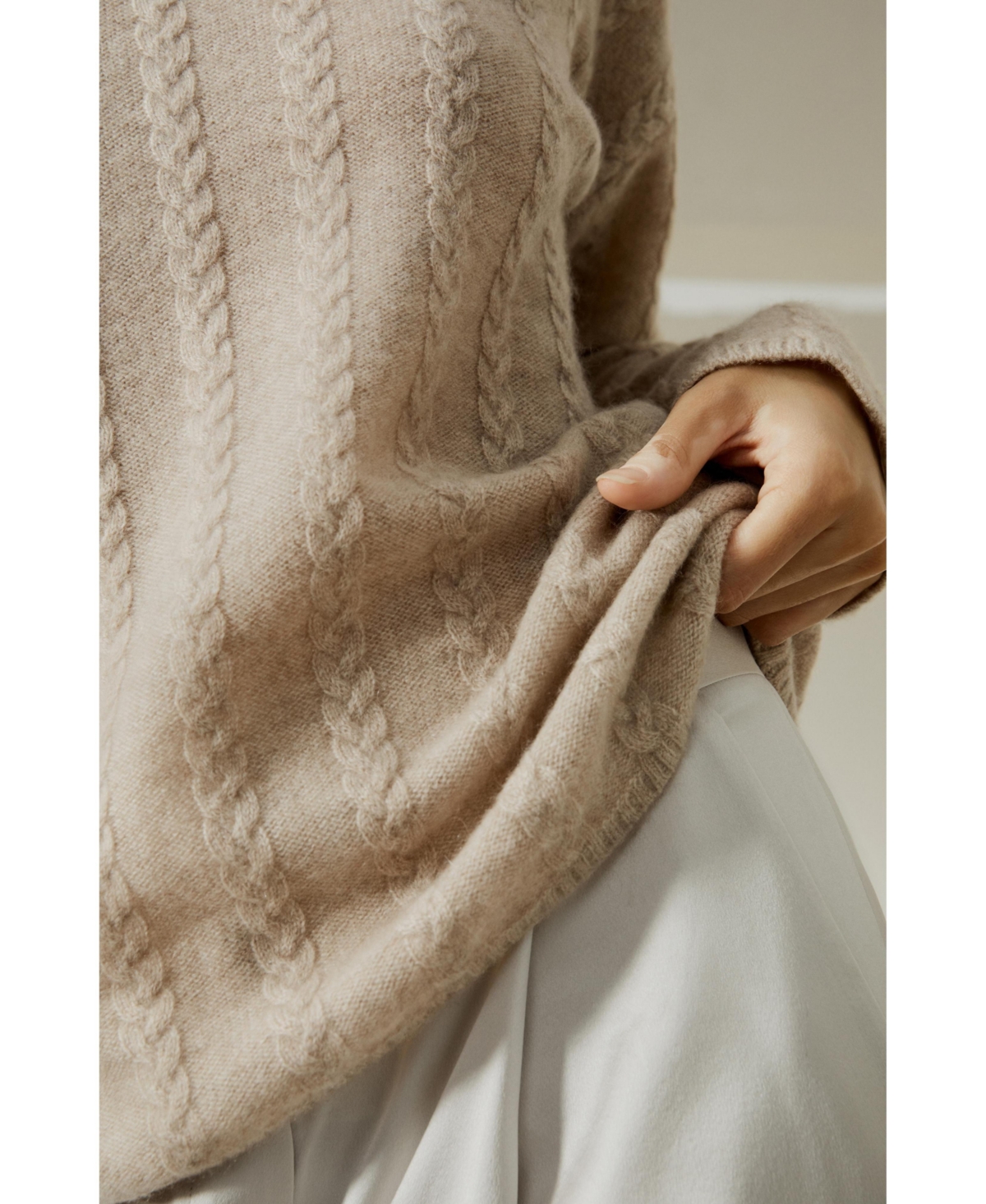 Lilysilk Women's Semi-Sheer Cashmere Cable-knit Sweater