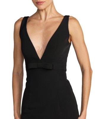 Women's Crepe Sleeveless V Neck Sheath Gown With Bow