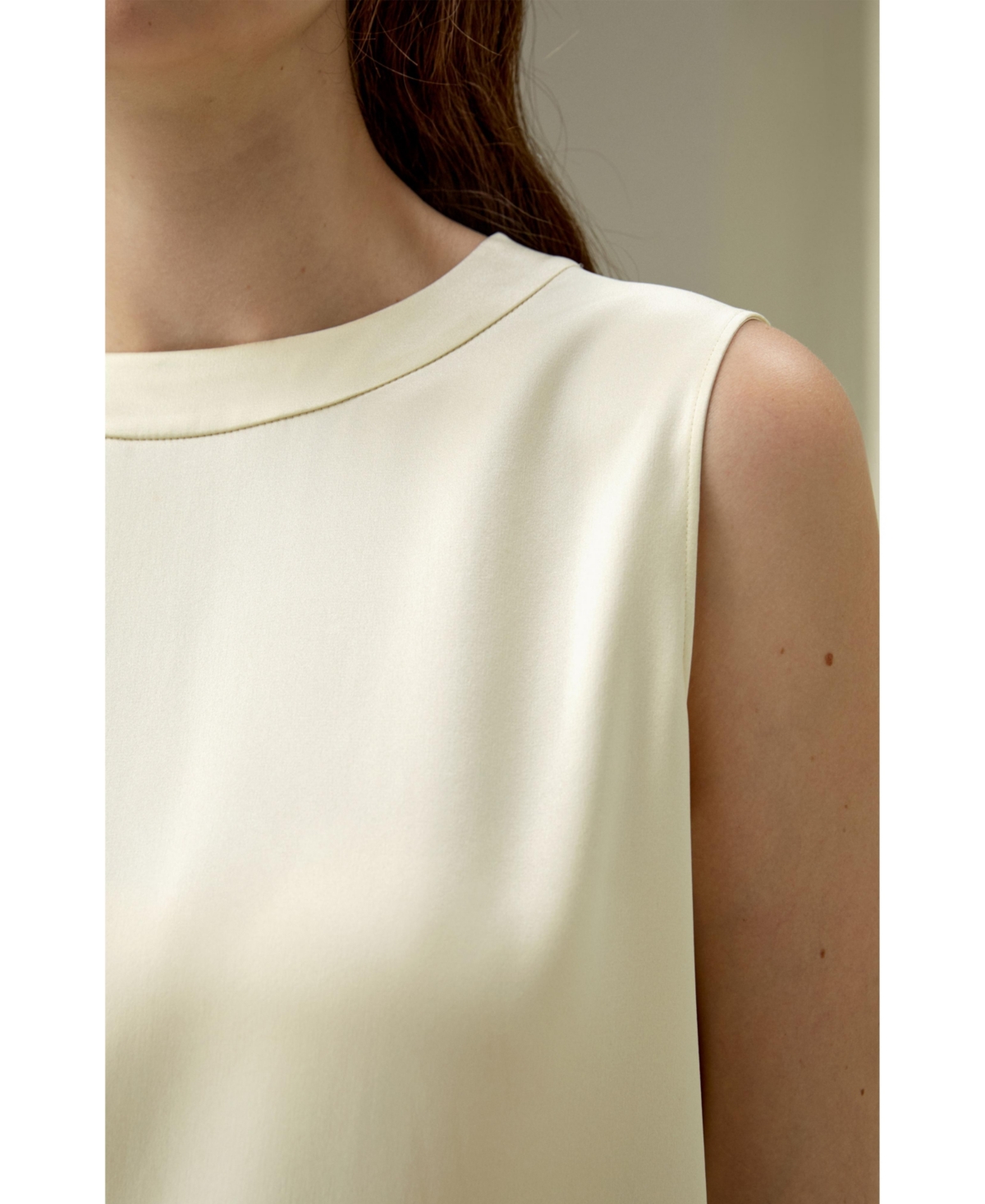 Lilysilk Women's Sleeveless Round Neck Silk Top