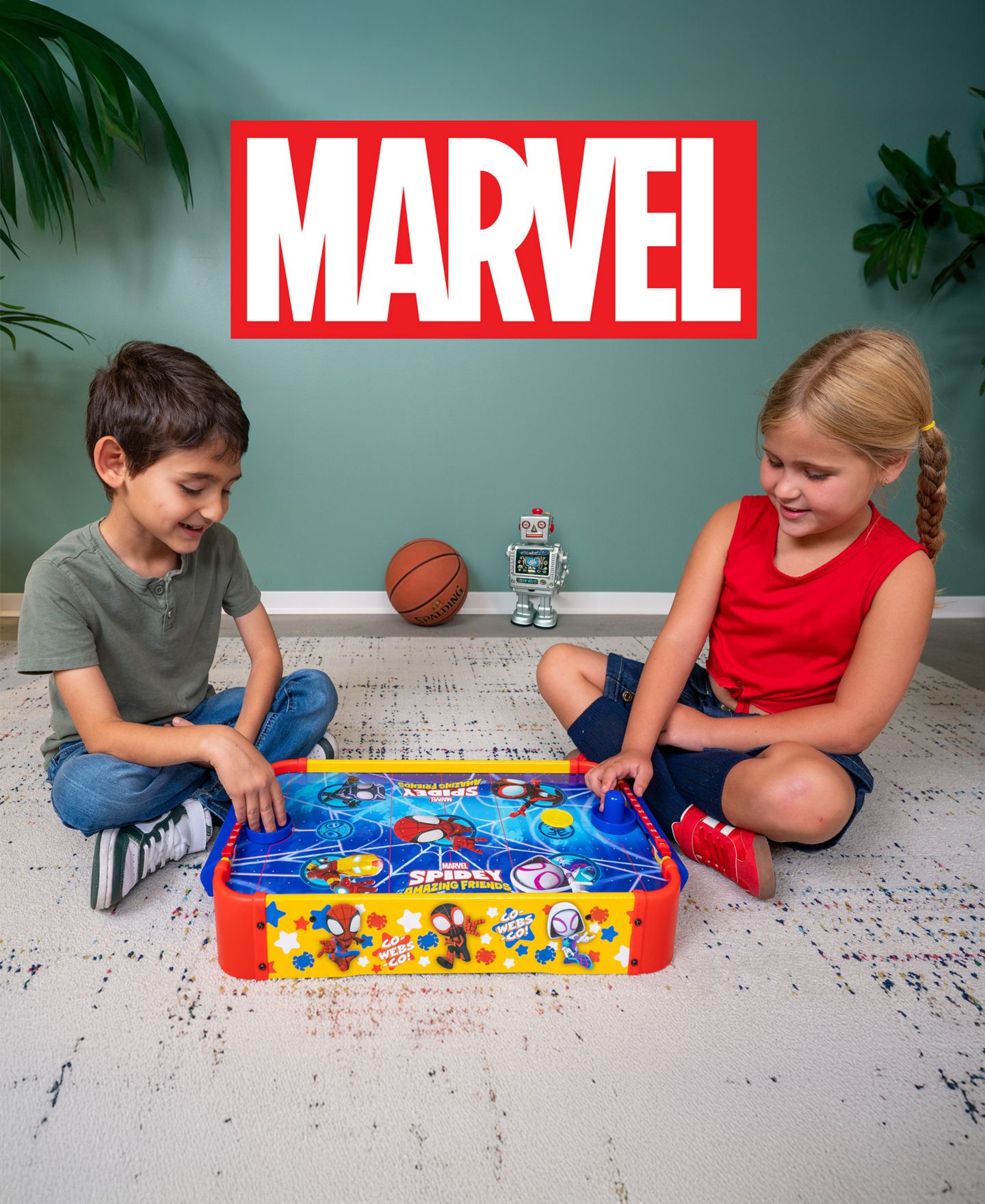 Детская игрушка World Tech Toys Marvel Spidey and His Amazing Friends Electronic Tabletop Air Hockey Wood — фото 6