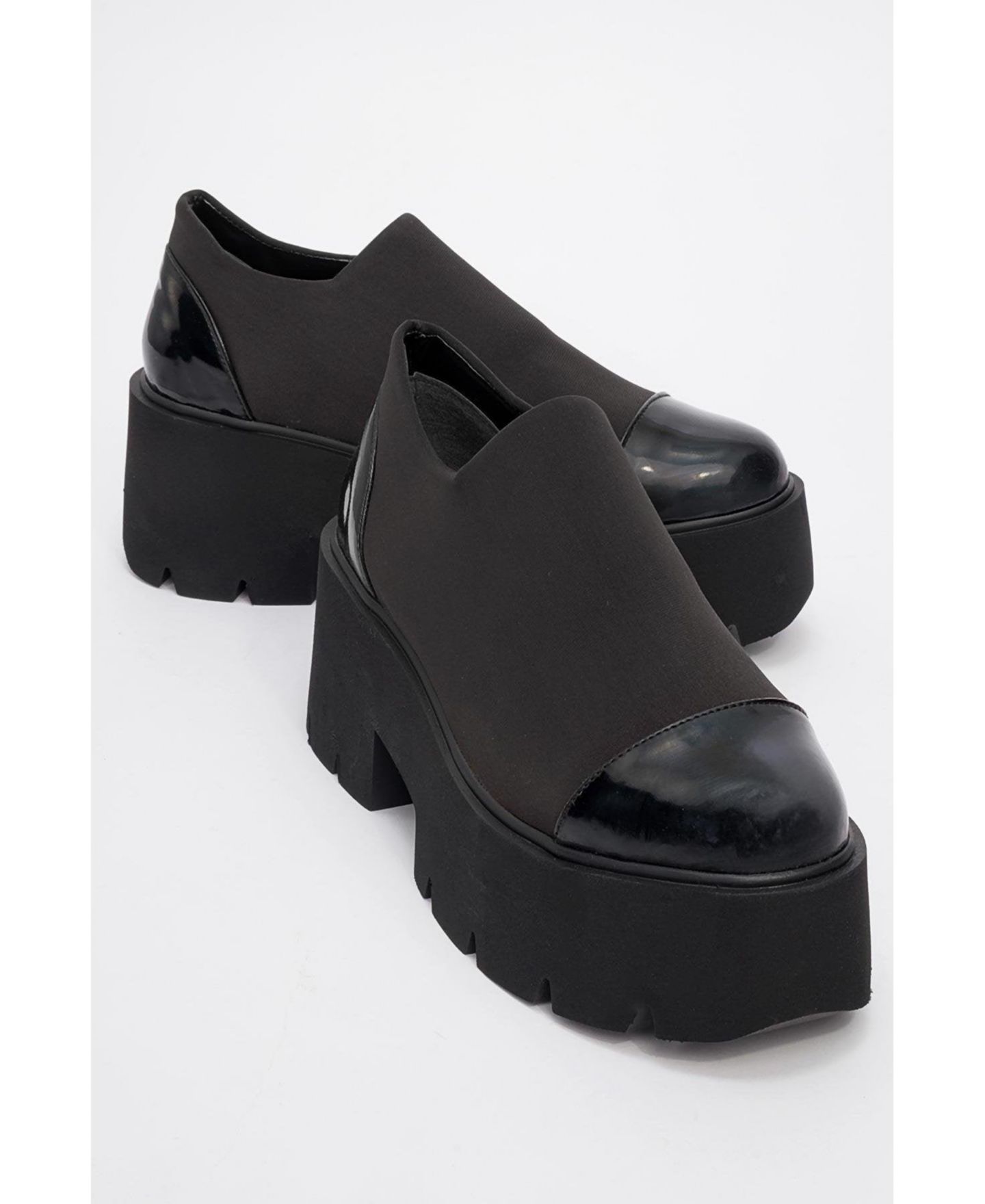 Женские туфли Prologue Shoes Grena на платформе без застёжки, цвет: Чёрный лаковая искусственная кожа — фото 1