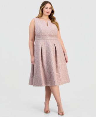 Plus Size Jacquard Pleated Midi Dress