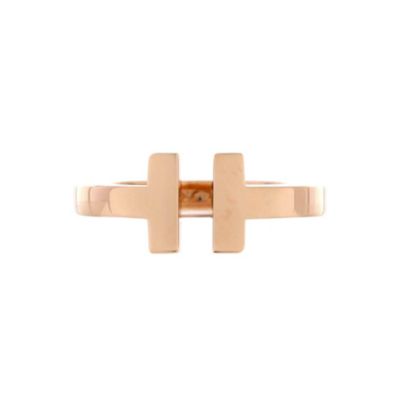 T Square Ring