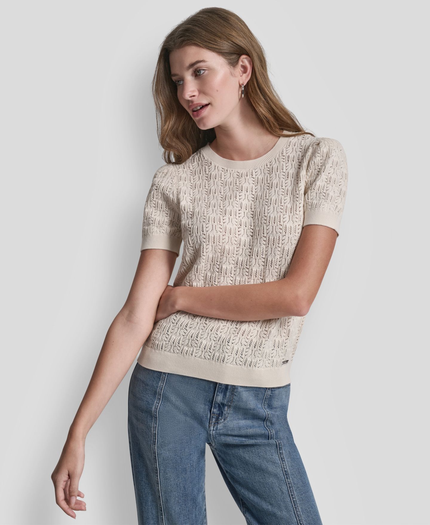 Женский свитер DKNY Jeans Petite Short Sleeve Crew Neck Lace Pointelle, цвет: Сливочный — фото 1