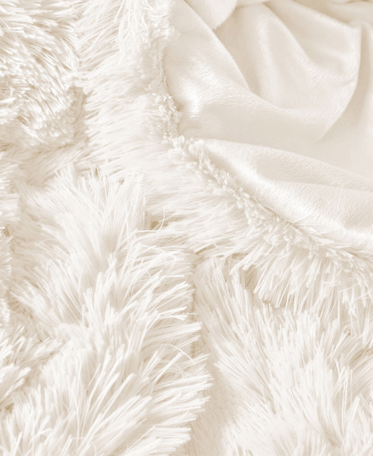 Unikome Plush Down Alternative Comforter