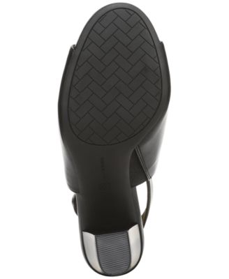 Women's Olliee Peep Toe Block Heel Shooties