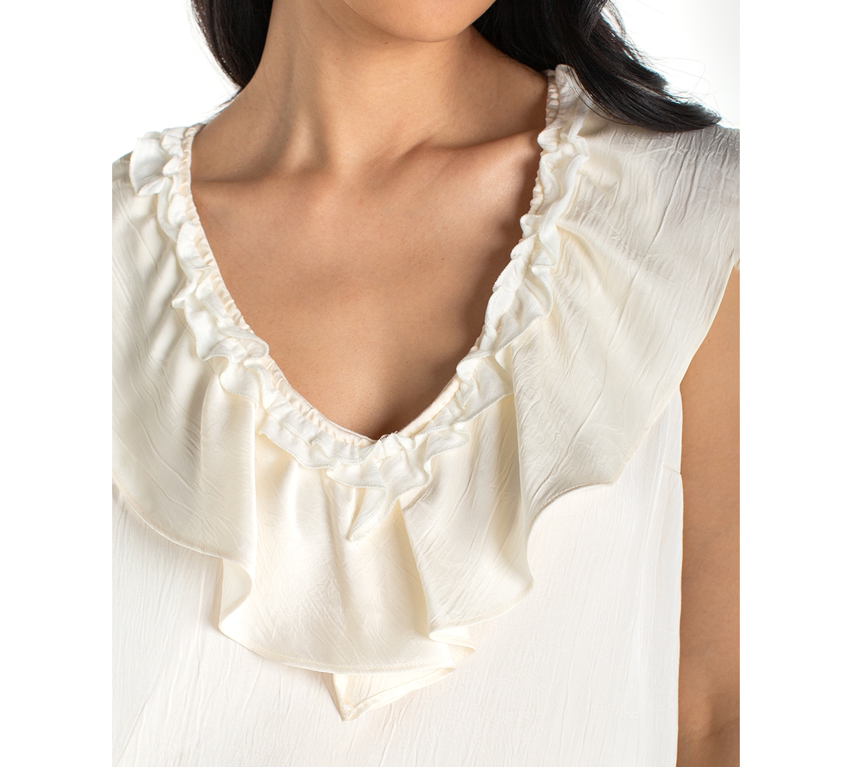 Liverpool Los Angeles Women's Ruffle Front V-Neck Woven Top