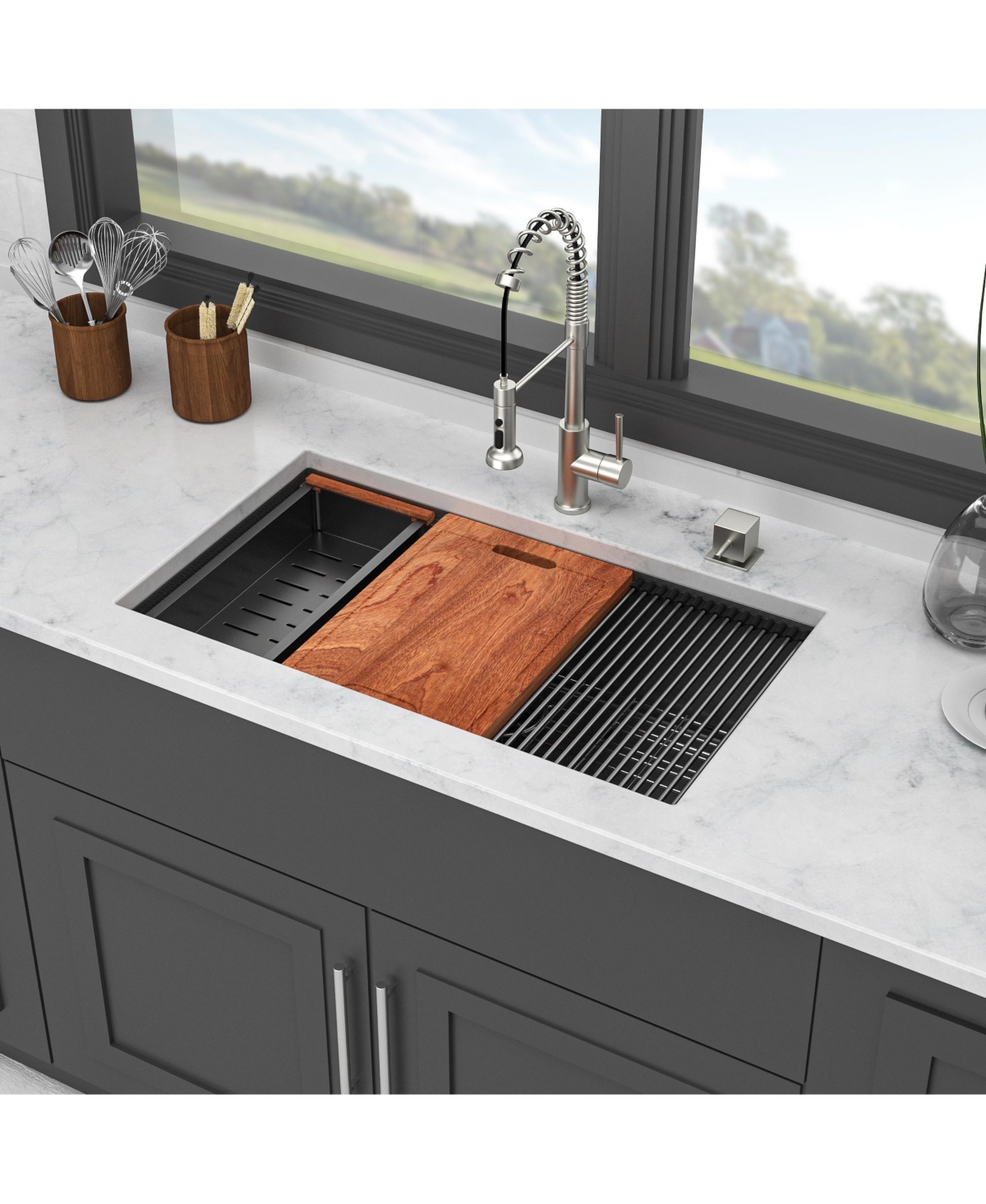 flynama 33inch Undermount Kitchen Sink Gunmetal Black 16G T304 Stainless Steel Ledge Workstation 33x19x9inch with Full Accessories Nano Plating