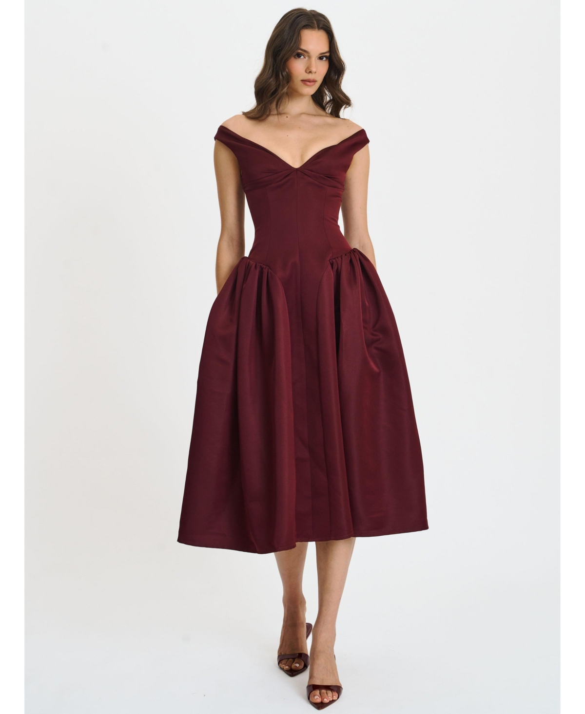 Miss Circle Women's Omella Burgundy Ruched Bust Sweetheart Flared Maxi Dress
