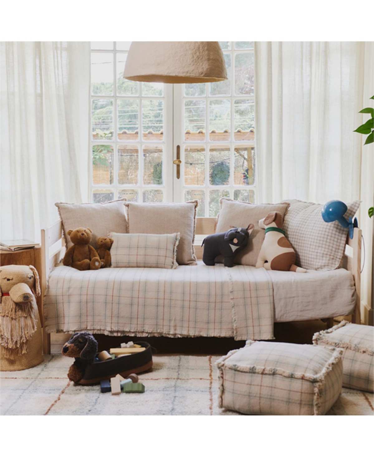 Lorena Canals Handloom Pouf