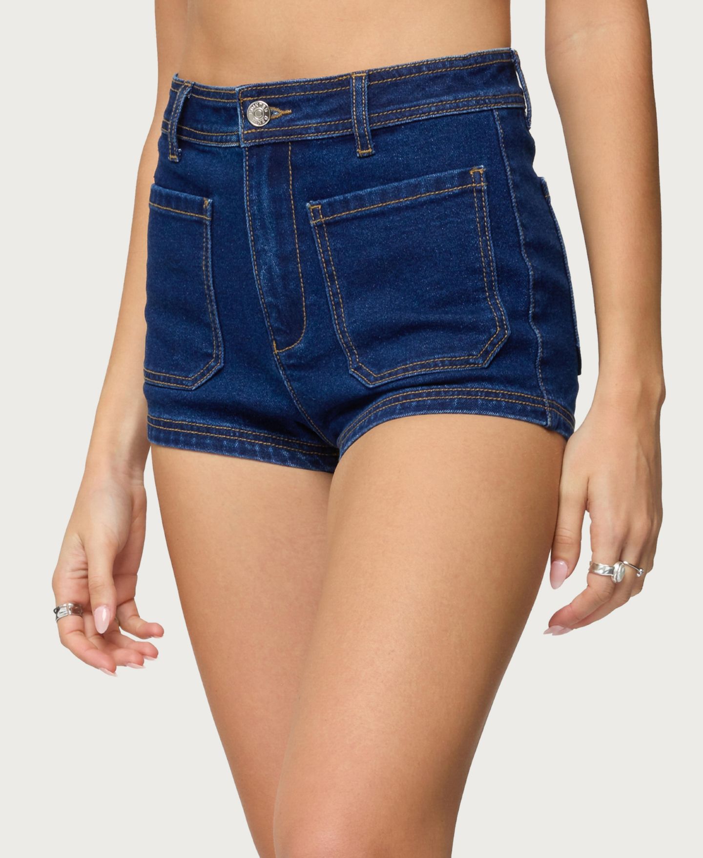 Женские шорты Edikted Saren High Rise Denim Micro, цвет: Тёмный синий — фото 4