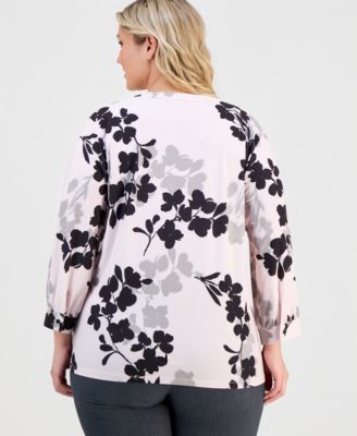 Plus Size Printed Twist-Front Top