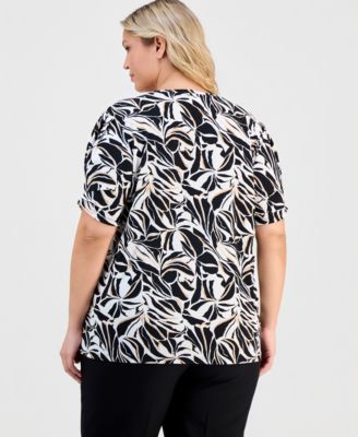 Plus Size Printed Pleated-Sleeve Top