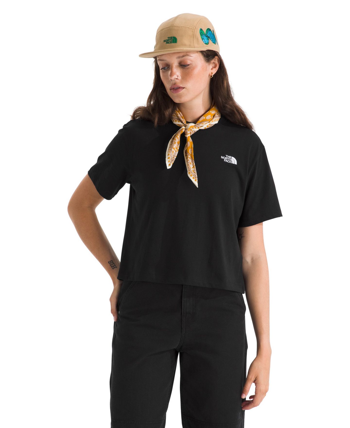 Женская футболка The North Face Evolution Simple Dome Cropped, цвет: Чёрный — фото 1