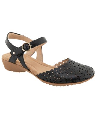 Women's Vinya Round Toe Wedge Sandals
