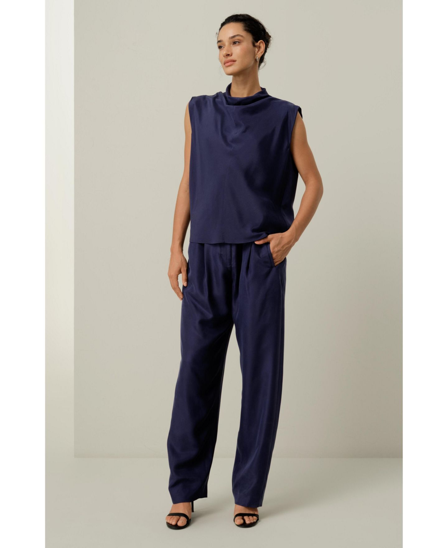 Женский топ LILYSILK Silk Habotai Sleeveless, цвет: Blueberry — фото 4