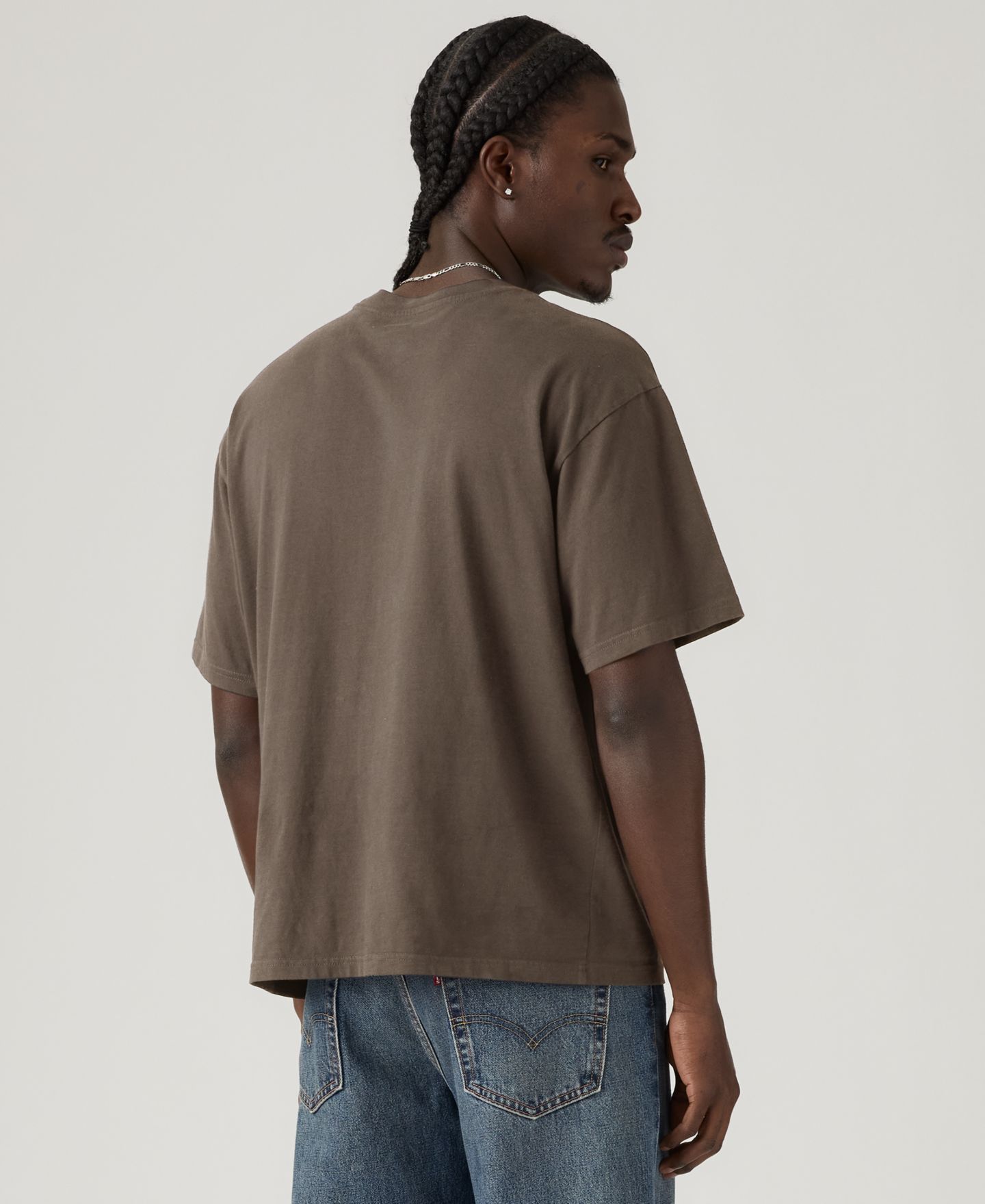 Мужская футболка Levi's Classic Cropped Boxy Short-Sleeve, цвет: Коричневый — фото 4