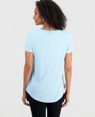 Women's Scoop-Neck Short Sleeve Top