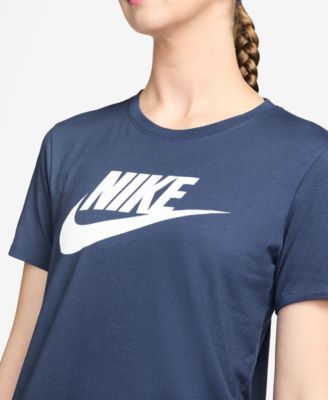 Sportswear Women's Essentials Logo T-Shirt