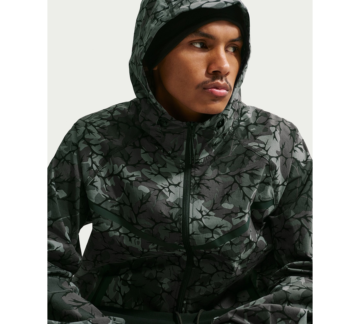 Nike Men's Tech Woven Full-Zip Wind Runner Jacket