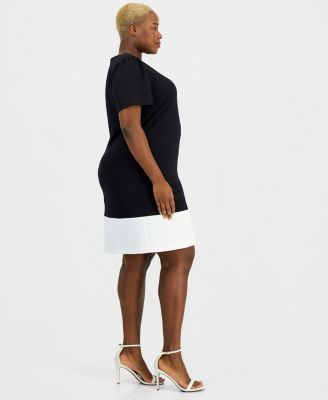 Plus Size Colorblock Short-Sleeve Shift Dress