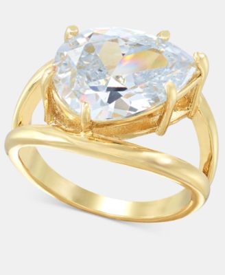 Cubic Zirconia Pear-Shape Ring