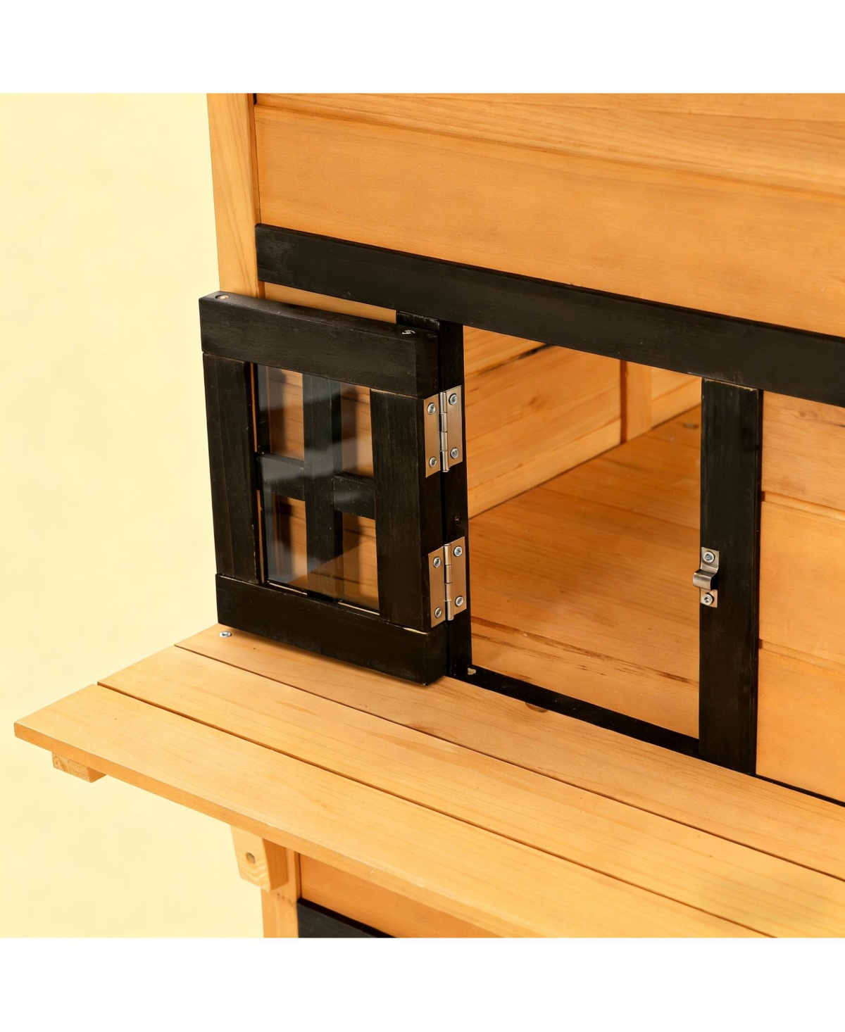 Zeus & Ruta Cat House Outdoor Cat House