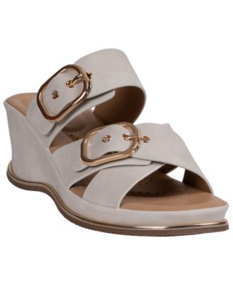 Women's Olana Buckle Round Toe Wedge Sandals