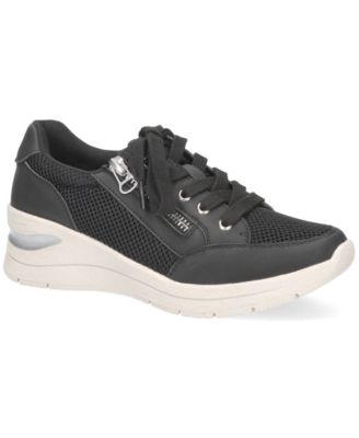 Women's Barrie Round Toe Sneakers