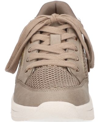 Women's Barrie Round Toe Sneakers