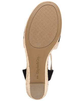 Women's Siennaa Closed Toe Wedge Espadrilles