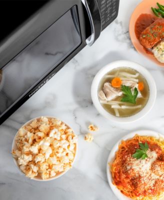 Retro 0.7 Cu. Ft. Microwave Oven