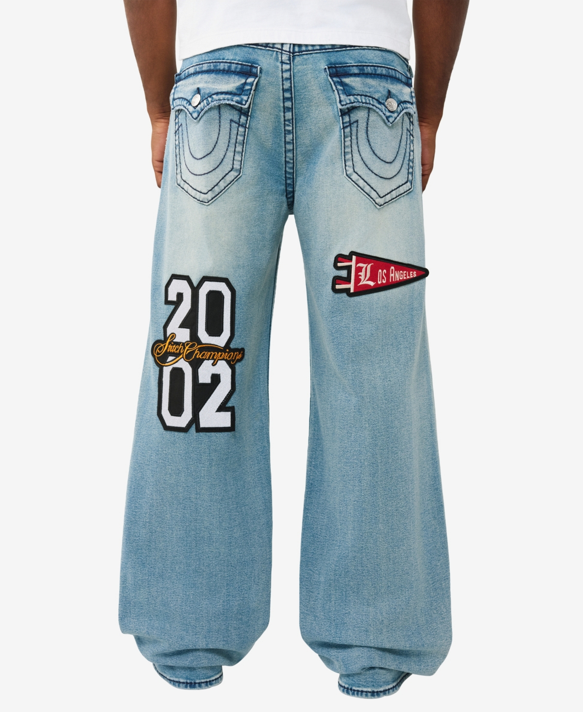 True Religion Men's Vinny Ultra Baggy Big T Flap Jeans