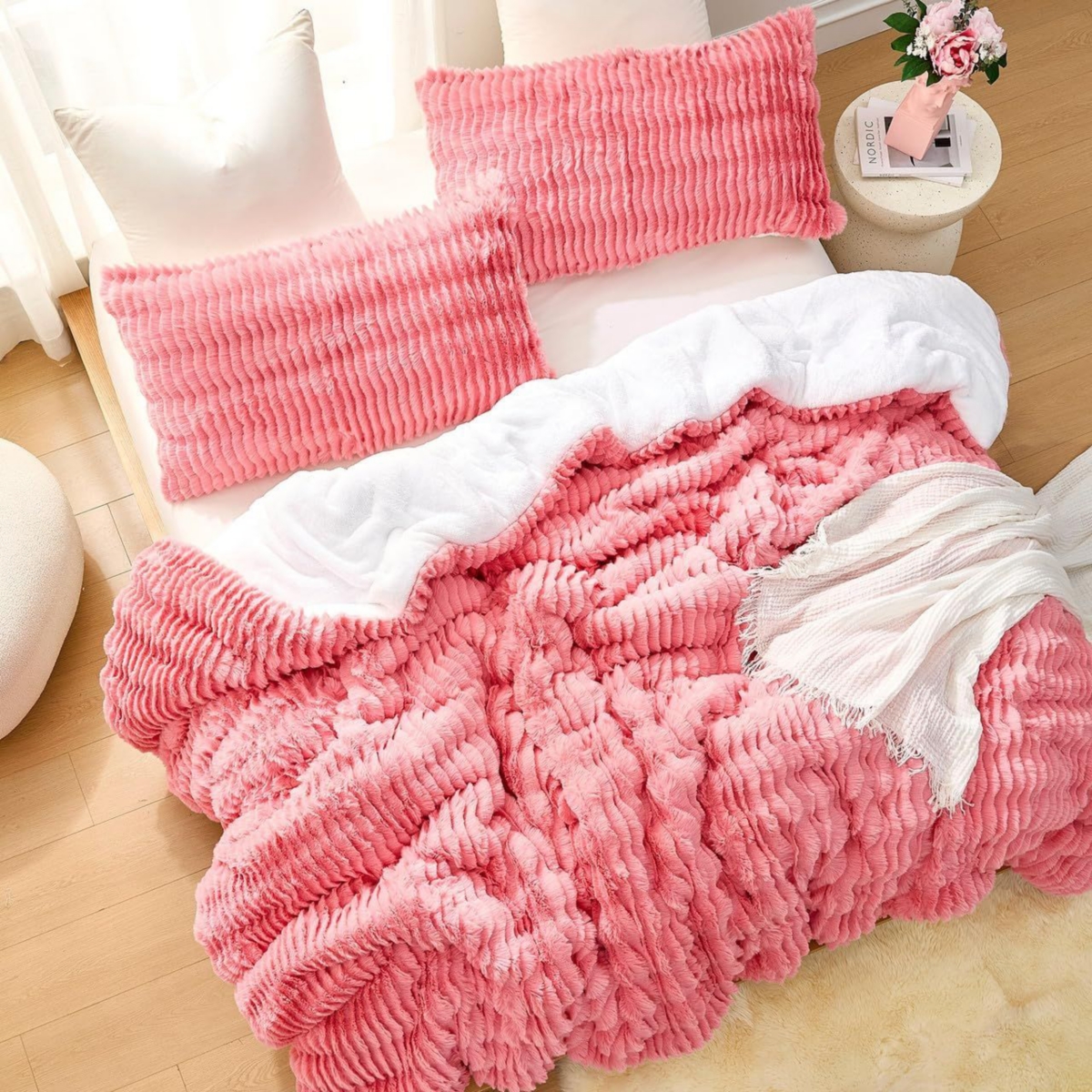 Coma Inducer Chunky Bunny with Frosting - Oversized Comforter Set