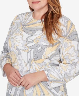 Plus Size Al Fresco Abstract Butterfly Ribbed Crew Neck Sweater