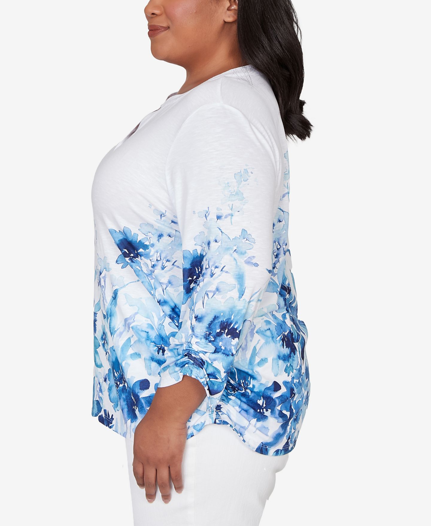 Женский топ Alfred Dunner Plus Size Mykonos Watercolor Floral Border Henley, цвет: Синий разноцветный — фото 4