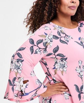 Plus Size Winding Leaves Flare Sleeve Boat Neck Top