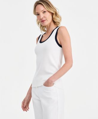 Women's Scoop-Neck Sleeveless Top