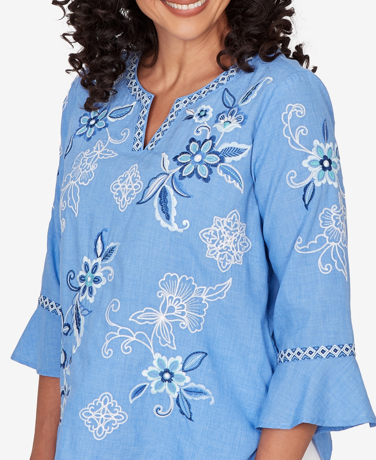 Alfred Dunner Petite Mykonos Floral Textured Embroidered Split Neck Top