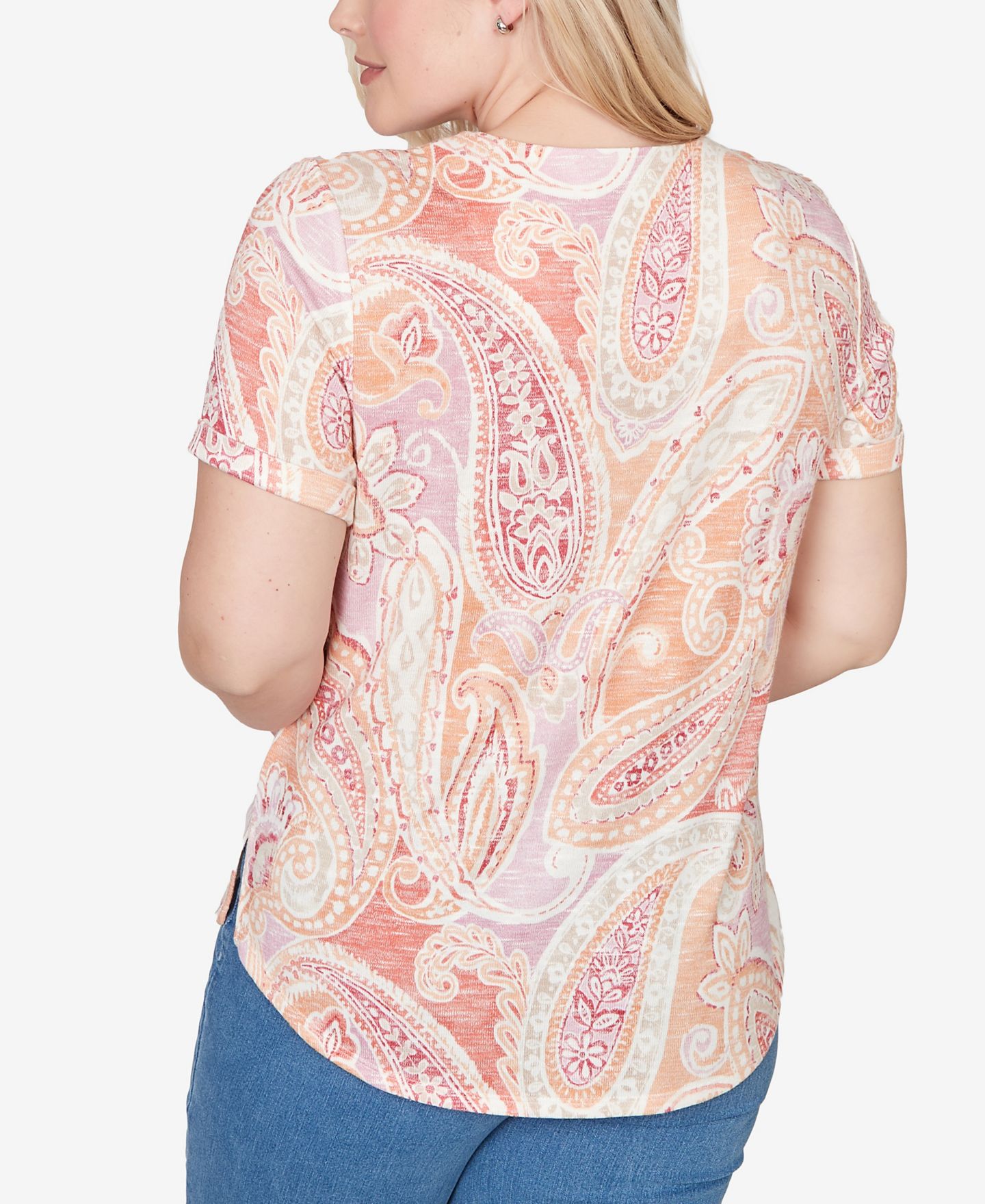 Женская футболка Alfred Dunner Petite Beachcomber Paisley Short-Sleeve with Necklace, цвет: Абрикосовый — фото 5